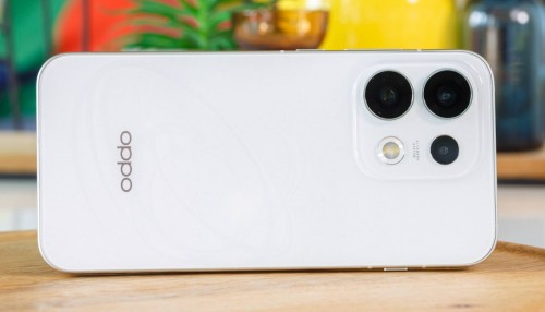 Đánh giá OPPO Reno16 Pro 5G: Có nâng cấp gì?