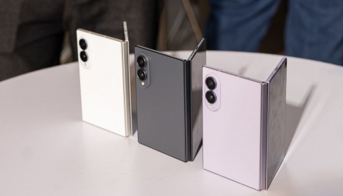 Samsung Galaxy Z Fold 8 có mấy màu? Nên mua màu nào đẹp?
