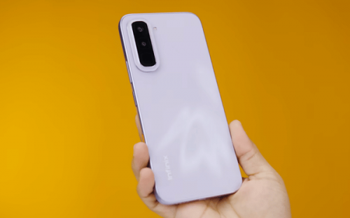 Đánh giá Infinix Hot 70: Pin 6000mAh, giá từ 3 triệu