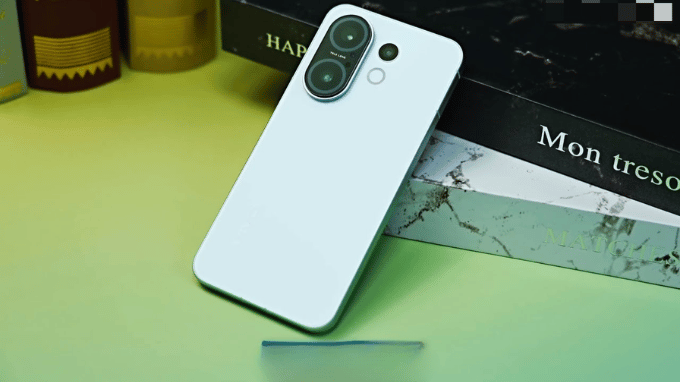 Vivo S30 Pro mini trẻ trung và nhiều màu sắc