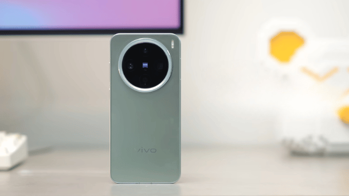 Vivo X200 Pro mini mang phong cách flagship