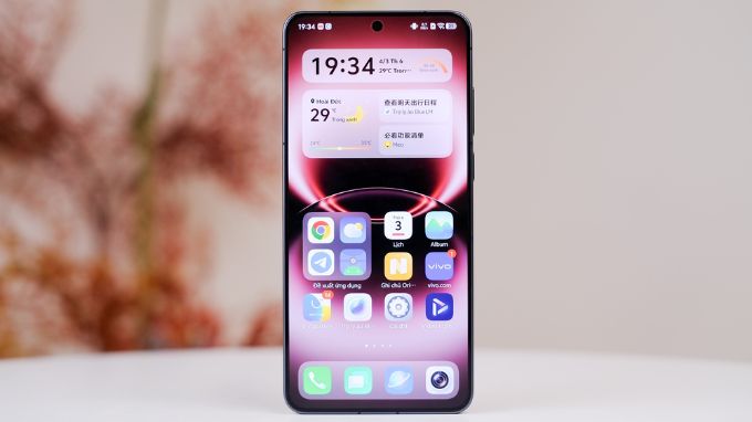 màn hình của Vivo X300 Ultra