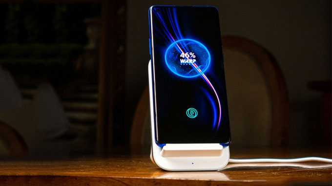 việc tích hợp sạc nhanh cũng có những ưu và khuyết điểm riêng