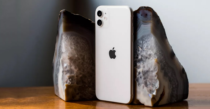 Thêm bằng chứng cho thấy iPhone 12 series ra mắt sẽ không được tặng kèm củ sạc và tai nghe EarPods