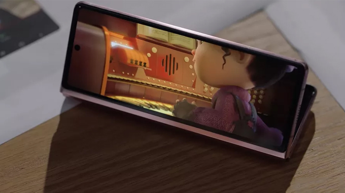 màn hình Galaxy Z Fold 2 còn được Samsung trang bị công nghệ kính UTG