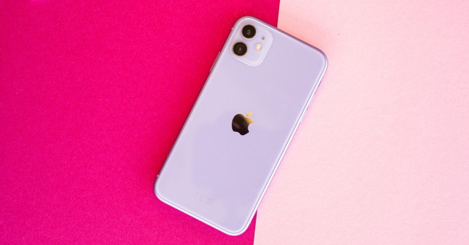 So sánh iPhone 12 và iPhone 11 thông qua tin đồn mới nhất