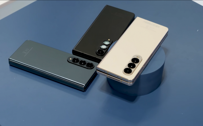 Nên mua Galaxy Z Fold 4 256GB hay 512GB