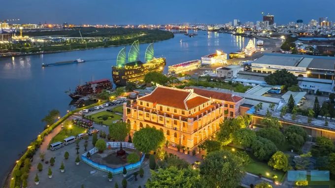 Bưu điện Thành phố Hồ Chí Minh - Quận 1