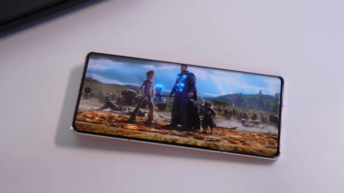 Màn hình Vivo X100 Pro 5G rộng lớn, sắc nét