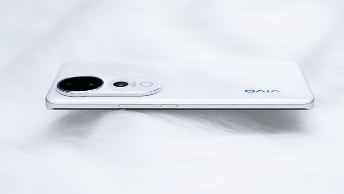  Vivo 40 Pro có màn hình AMOLED 