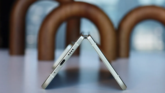 Bản lề gearless của Pixel 10 Pro Fold - đỉnh cao công nghệ gia công