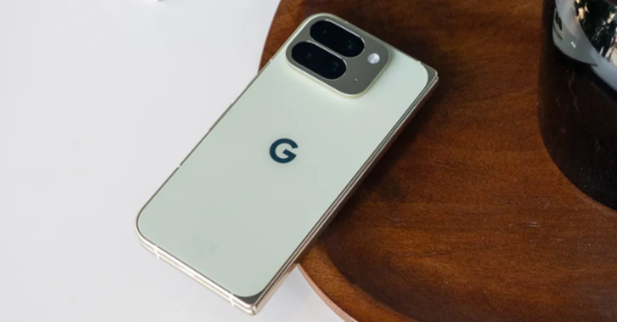 Google Pixel 10 Pro Fold 512GB sở hữu camera AI, mang đến hình ảnh chi tiết và sống động