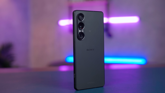 Sony Xperia 1 VII giữ nguyên thiết kế truyền thống với chất lượng xây dựng thượng đỉnh