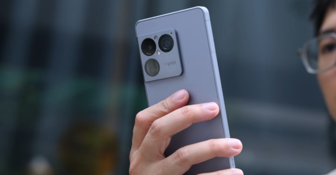 Sony Xperia 1 VIII với hệ thống camera sau dành cho chụp ảnh và quay video chuyên nghiệp