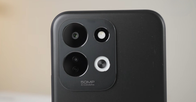 Xiaomi Redmi 17 hệ thống camera 50MP và camera selfie 8MP