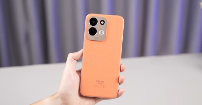 Xiaomi Redmi 17 thiết kế mặt lưng hiện đại với cụm camera nổi bật