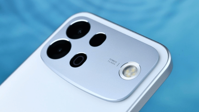 Camera chính 50MP OIS Oppo A7 Pro Max