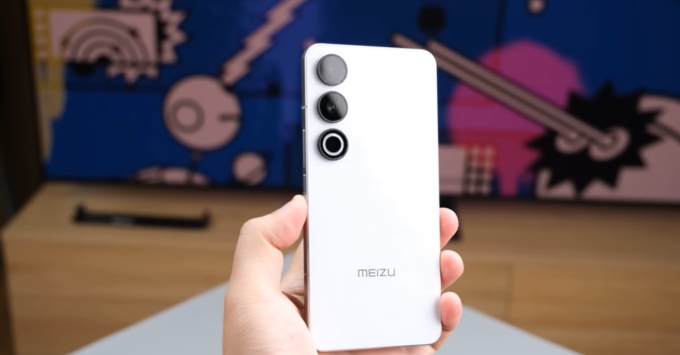 Giao diện Flyme OS nổi tiếng với sự tinh khiết, mượt mà và không có ứng dụng rác.