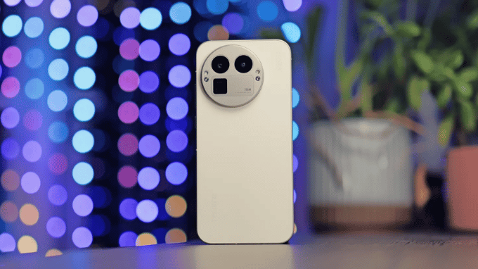 POCO X7 Pro nhẹ hơn khi sử dụng lâu