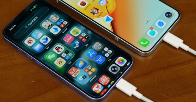 Với các tác vụ nhẹ nhàng, bạn có thể quên đi bộ sạc trong suốt cả một chuyến du lịch ngắn ngày