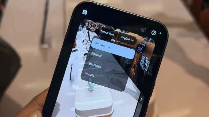 Pixel 11 Pro có đầy đủ hệ thống camera cao cấp của Google