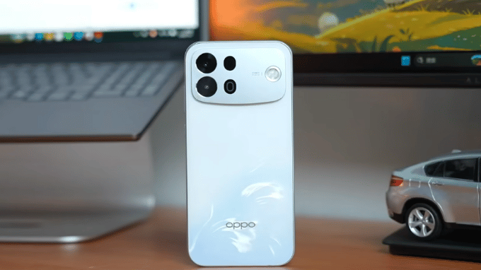 Khung máy OPPO A7 Pro Max có độ bền cao