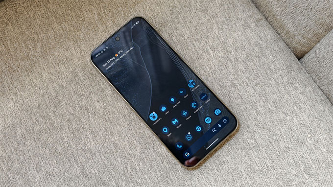  Về màn hình, Pixel 11 Pro XL đi kèm với màn hình Super Actua LTPO OLED 6,8 inch