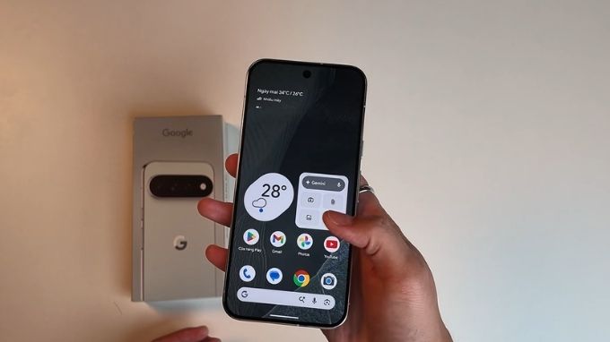 Pixel 11 Pro XL trang bị màn hình Super Actua OLED kích thước 6.8 inch