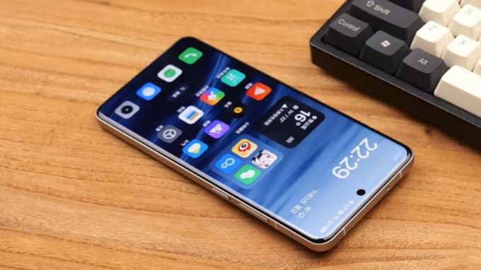 Realme GT7 Pro có màn hình Eco² OLED kích thước 6.78 inch,