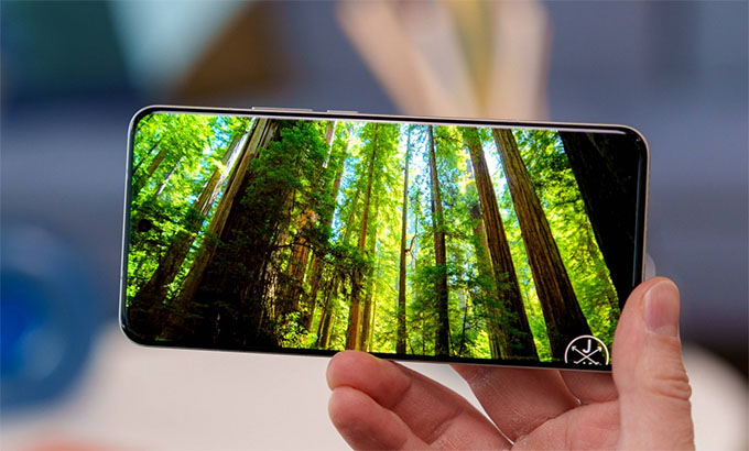 Xiaomi 15 Ultra cũ được trang bị màn hình AMOLED kích thước 6,73 inch