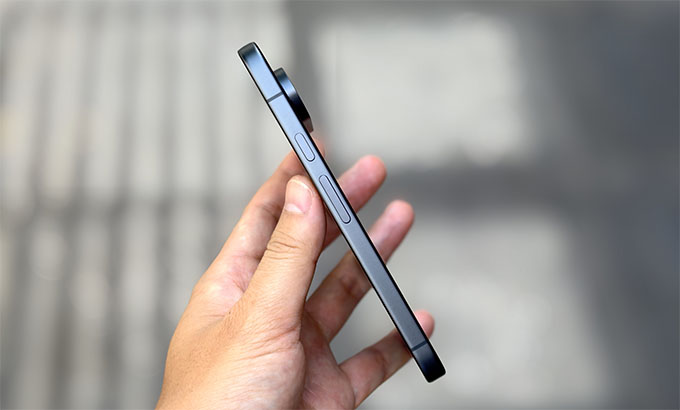 Pixel 11 Pro chạy Android 17