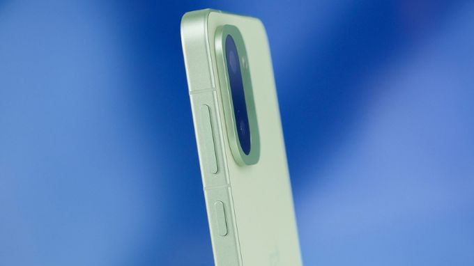 Điện thoại sở hữu chip Snapdragon 8 Gen 5