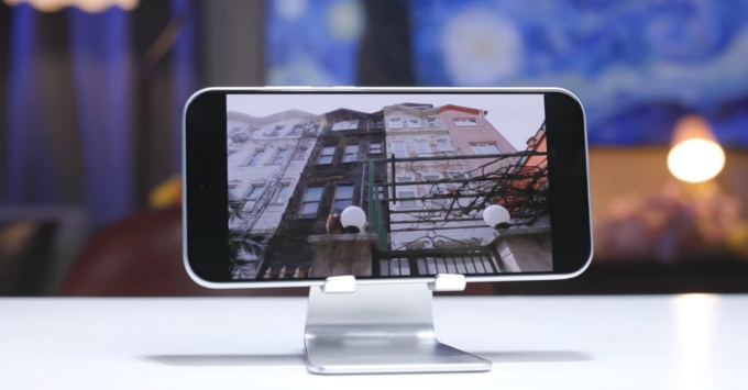 Trải nghiệm thị giác cực đỉnh với tấm nền AMOLED 1.5K hỗ trợ 1 tỷ màu và độ sáng lên tới 1800 nits.