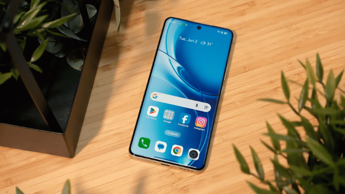 Pin 10001 mAh là điểm mạnh nhất của realme P4 Power