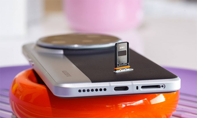 Xiaomi 15 Ultra được trang bị viên pin dung lượng 5410mAh