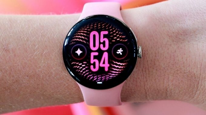 Google Pixel Watch 5 hỗ trợ theo dõi sức khỏe cho người dùng