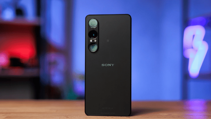 Xperia 1 VII vẫn giữ thiết kế đặc trưng của Sony