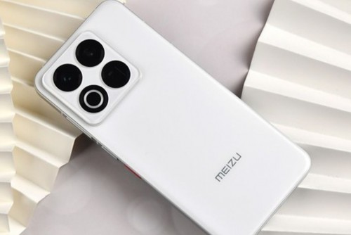 So sánh Meizu 22 và Meizu 21: Có gì khác biệt, nên mua máy nào?