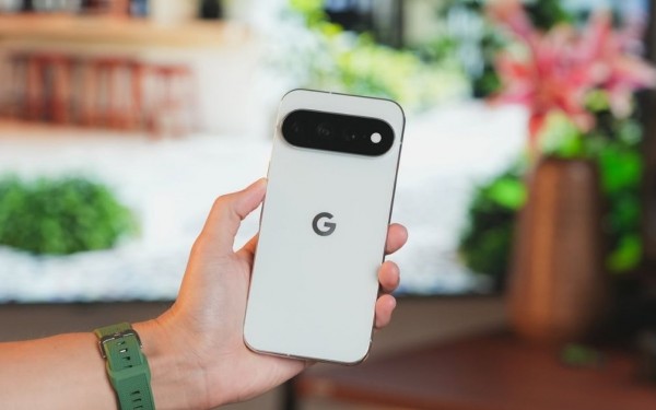 Pixel 11 Pro XL và Pixel 11 Pro Fold: Chọn màn hình lớn hay màn hình gập?