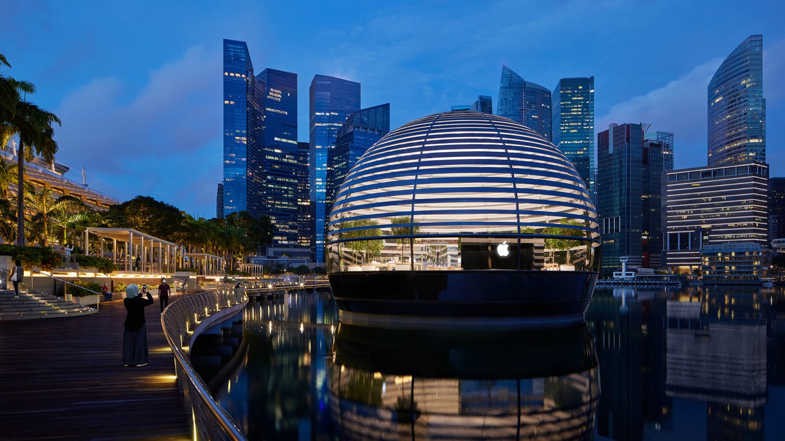 Cửa hàng Apple Store độc nhất vô nhị tại Marina Bay Sands sẽ mở cửa vào thứ năm