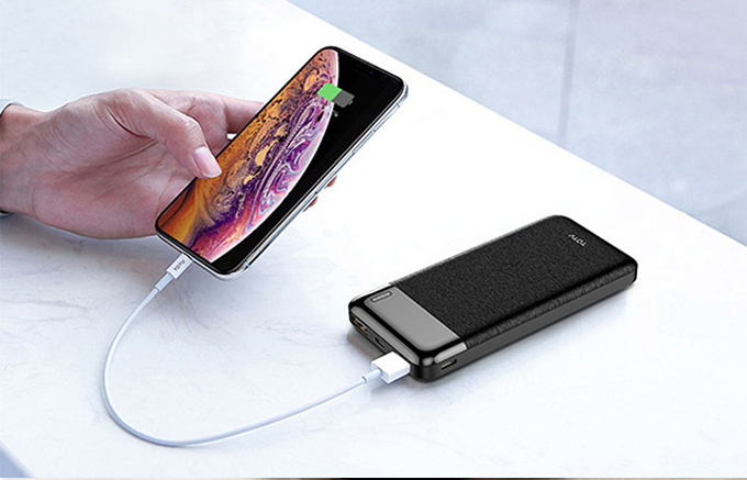 Cách sạc pin iPhone nhanh hơn bằng sạc dự phòng