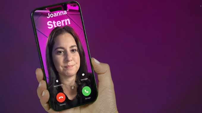 Contact Poster nâng trình danh bạ