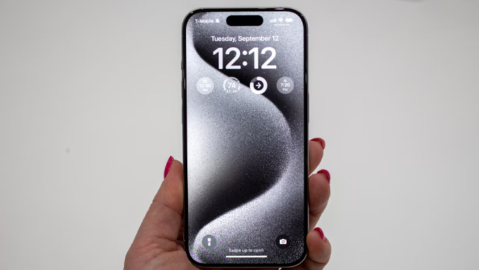 iPhone 15 Pro 256GB LL/A màn hình OLED