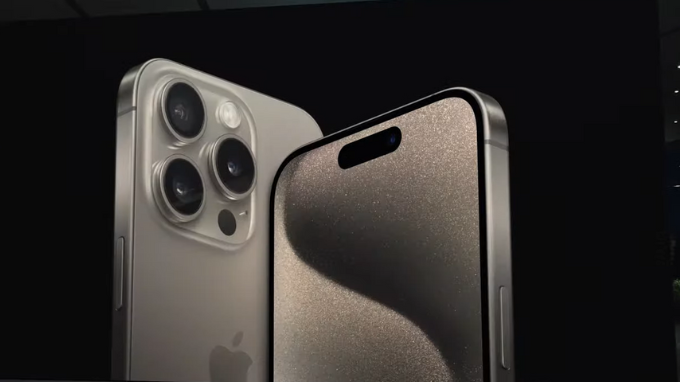  iPhone 15 Pro Max 1TB bản Mỹ thực sự là một bước tiến vượt bậc