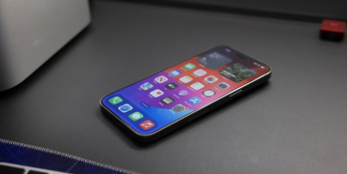 iPhone 15 Pro Max 256GB và iPhone 15 Pro Max 512GB nên chọn mua iPhone 15 Pro Max 256GB vì chênh lệch giá