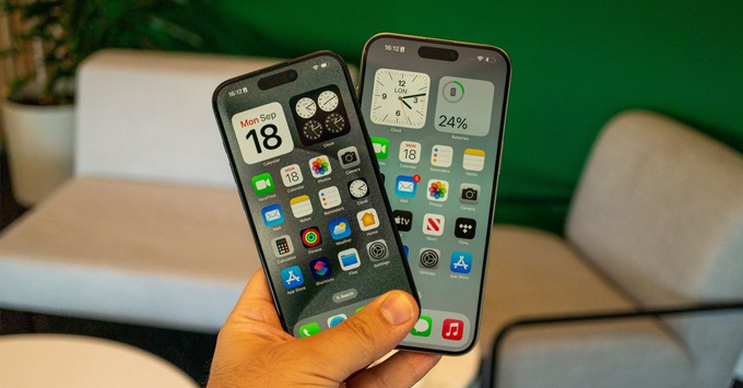 iPhone 15 Pro Max 256GB và iPhone 15 Pro Max 512GB nên chọn mua iPhone 15 Pro Max 256GB vìdung lượng lưu trữ