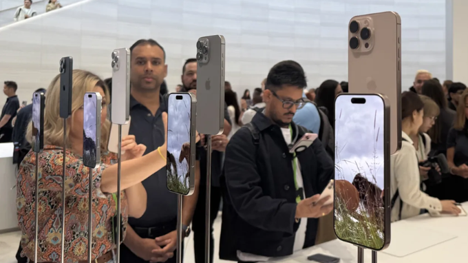 Thiết kế iPhone 16 Pro Max bền bỉ