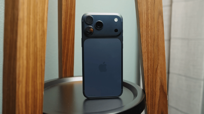 Ai nên chọn iPhone 17 Pro Max