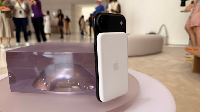 Công nghệ sạc iPhone Air