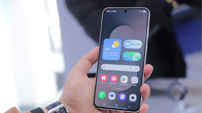Galaxy S25 FE tạo routine Performance Profile tự động